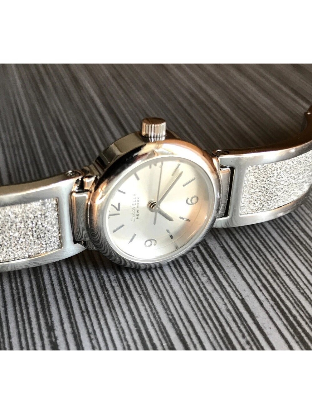 Beautiful Caravelle Womens Watch 43L81 Silver Tone Case, Band & Dial B-A
